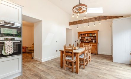3 Bed in Chew Stoke 3