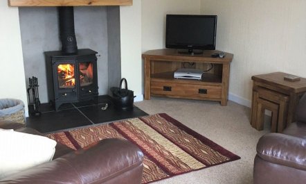 2 Bed in Gatehouse Of Fleet 2