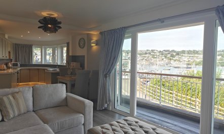 1 Bed in Kingswear 3