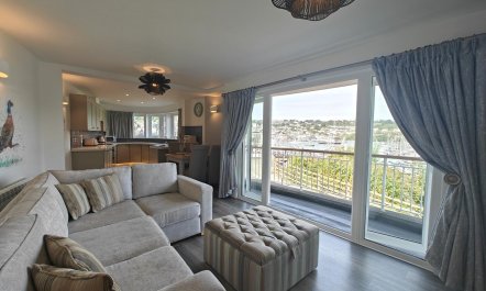 1 Bed in Kingswear