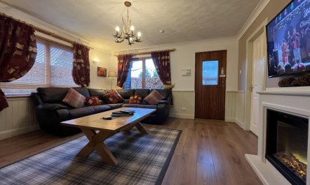 3 Bed in Loch Lomond 1