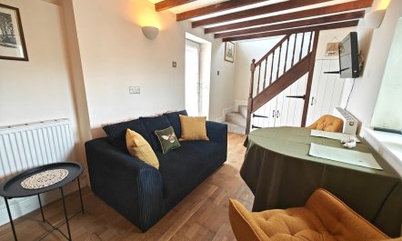 1 Bed in Talgarreg 2