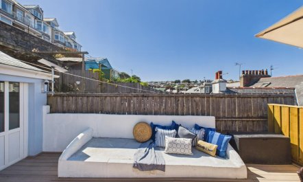 4 Bed in St. Ives 6