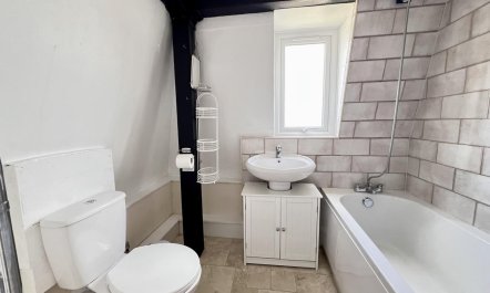 1 Bed in Newlyn, Penzance 3