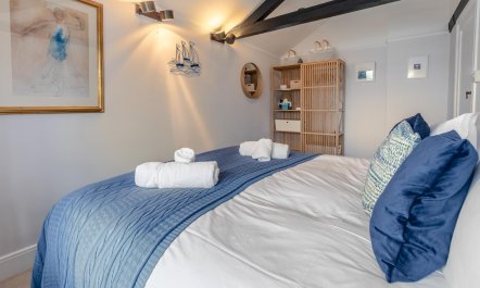 1 Bed in Newlyn, Penzance 7