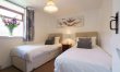 2 Bed in Thornhill 9