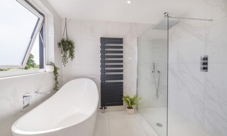 7 Bed in Earswick 9