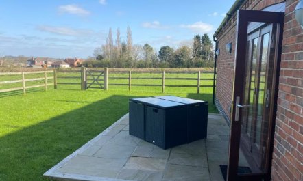 3 Bed in Yoxall 8