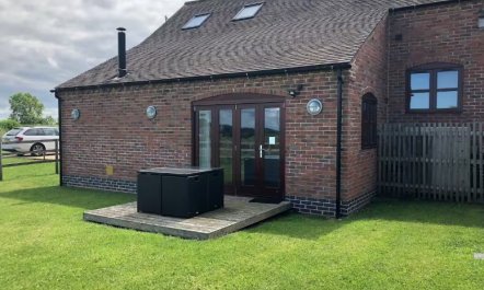 3 Bed in Yoxall