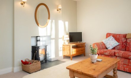 2 Bed in Castle Douglas 1