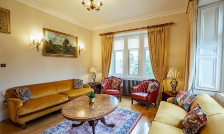 4 Bed in Penninghame, Newton Stewart 2