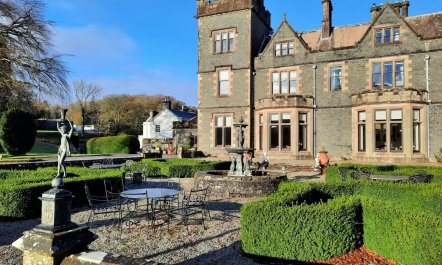 4 Bed in Penninghame, Newton Stewart