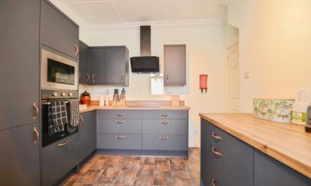 2 Bed in Whitby 6