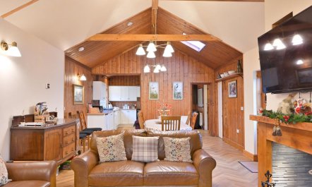 5 Bed in Newton Stewart 2