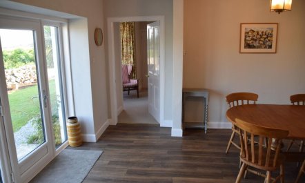 4 Bed in Rockcliffe 4