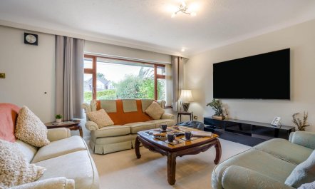 3 Bed in Christchurch 4