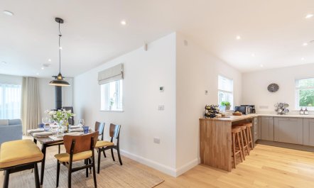 3 Bed in Broad Haven 6