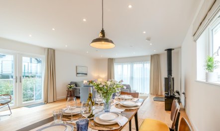 3 Bed in Broad Haven 2