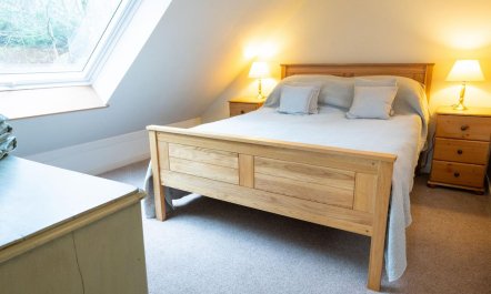 4 Bed in Auchencairn 9