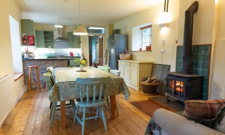 4 Bed in Auchencairn 6