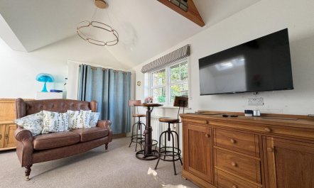 1 Bed in Gatehouse Of Fleet 2