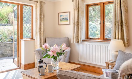 1 Bed in Pantygelli 7