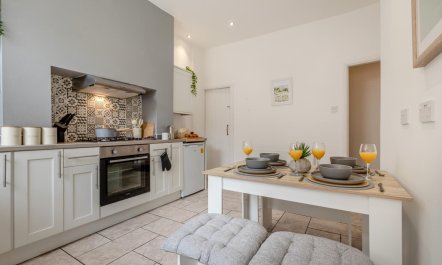 2 Bed in Buxton 2