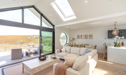 4 Bed in Porthtowan 1