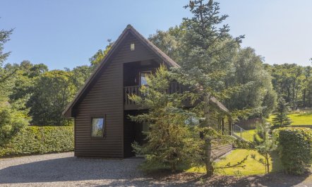 2 Bed in Loch Lomond 3