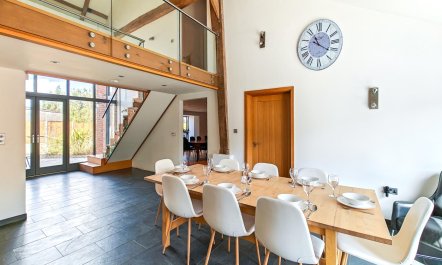 5 Bed in Kerdiston 6