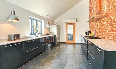 5 Bed in Kerdiston 4