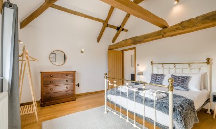 5 Bed in Kerdiston 5