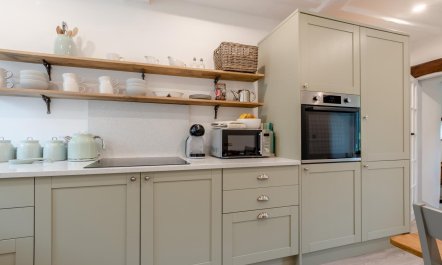 3 Bed in Litton 4