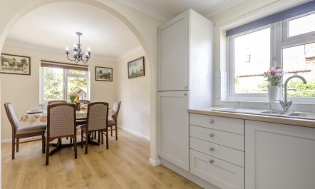 3 Bed in Sharrington 2