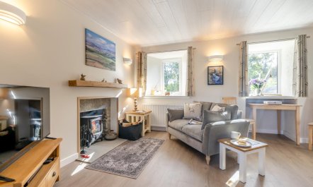 1 Bed in Glenisla 2