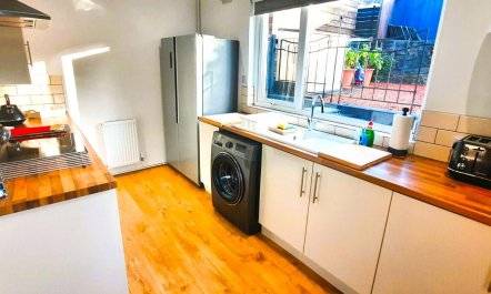 2 Bed in Kirkcudbright 1