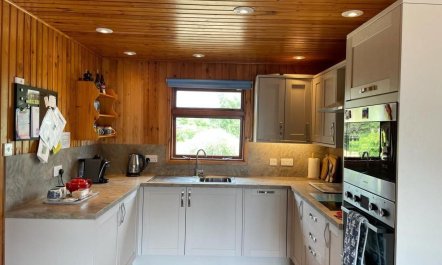 2 Bed in Carrick Shore, Gatehouse Of Fleet 9