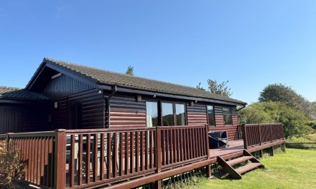 2 Bed in Carrick Shore, Gatehouse Of Fleet 4