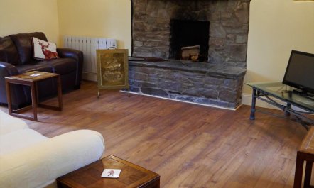 2 Bed in Aberfeldy 3