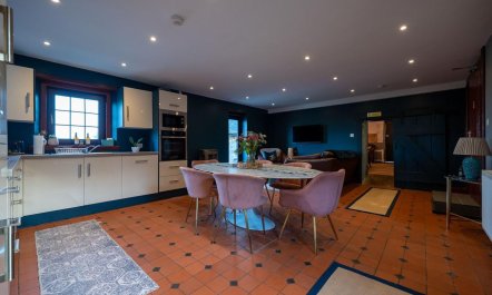 4 Bed in Glasgow 5