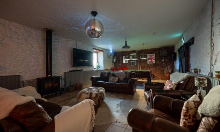 4 Bed in Glasgow 7
