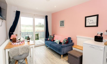 1 Bed in Gatehouse Of Fleet 2