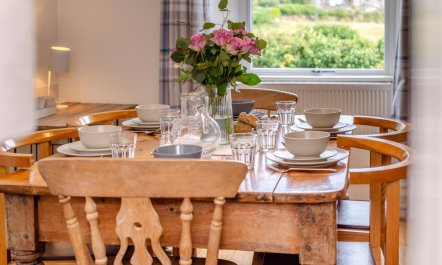 3 Bed in Treknow 6