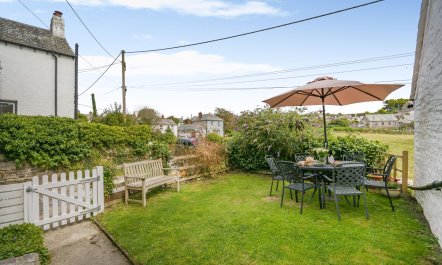 3 Bed in Treknow 4