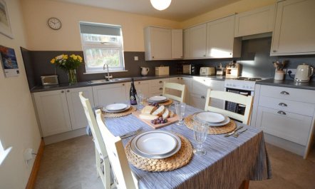2 Bed in Oban 3
