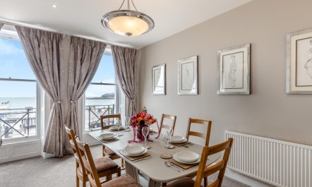 2 Bed in Weymouth 7