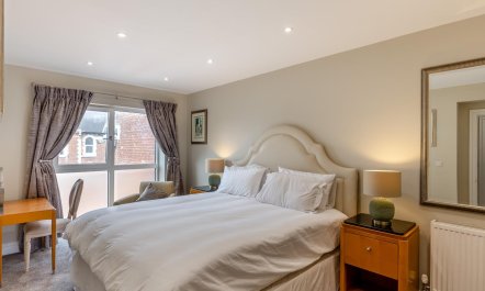 2 Bed in Weymouth 4