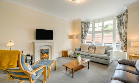 4 Bed in Bowness-on-Windermere