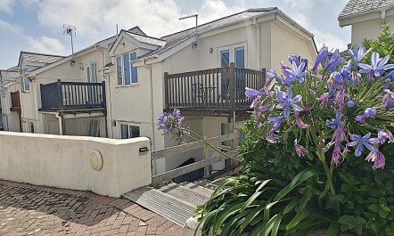 2 Bed in Newquay