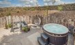 2 Bed in Greenhow Hill 1